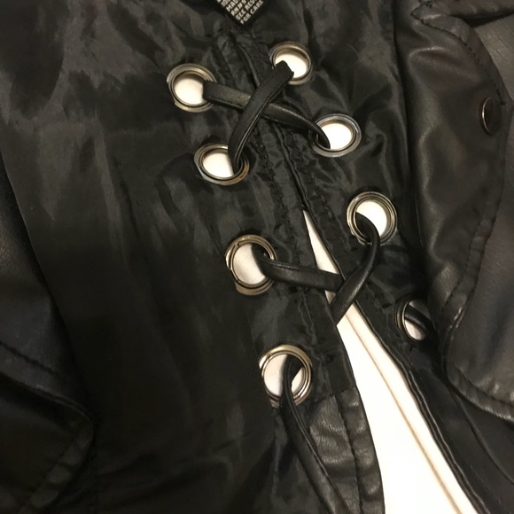 Never worn - Picture 4 of 7